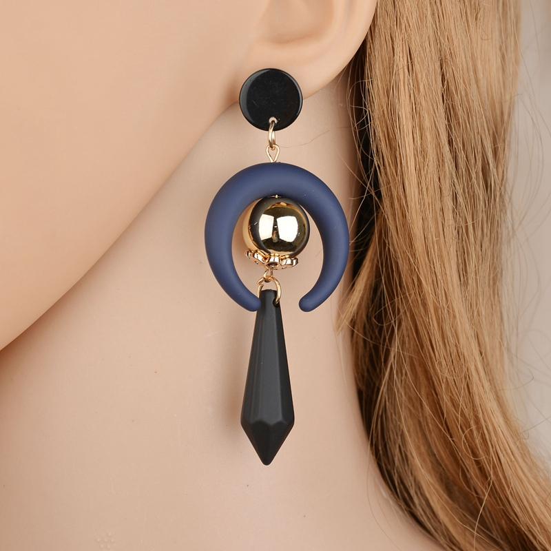 Pop Spring Moon Pattern Gold Ball Earrings