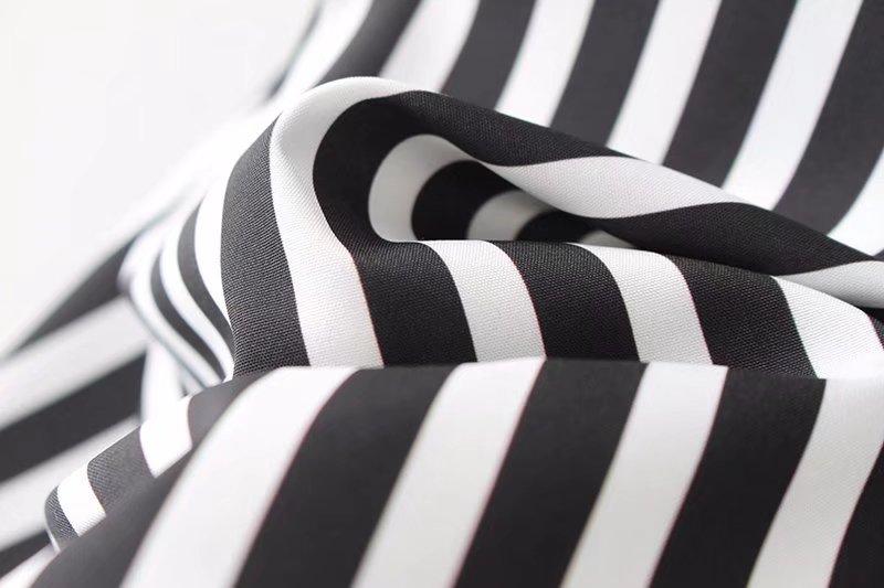 New Arrival High Street Black And White Striped Shirt