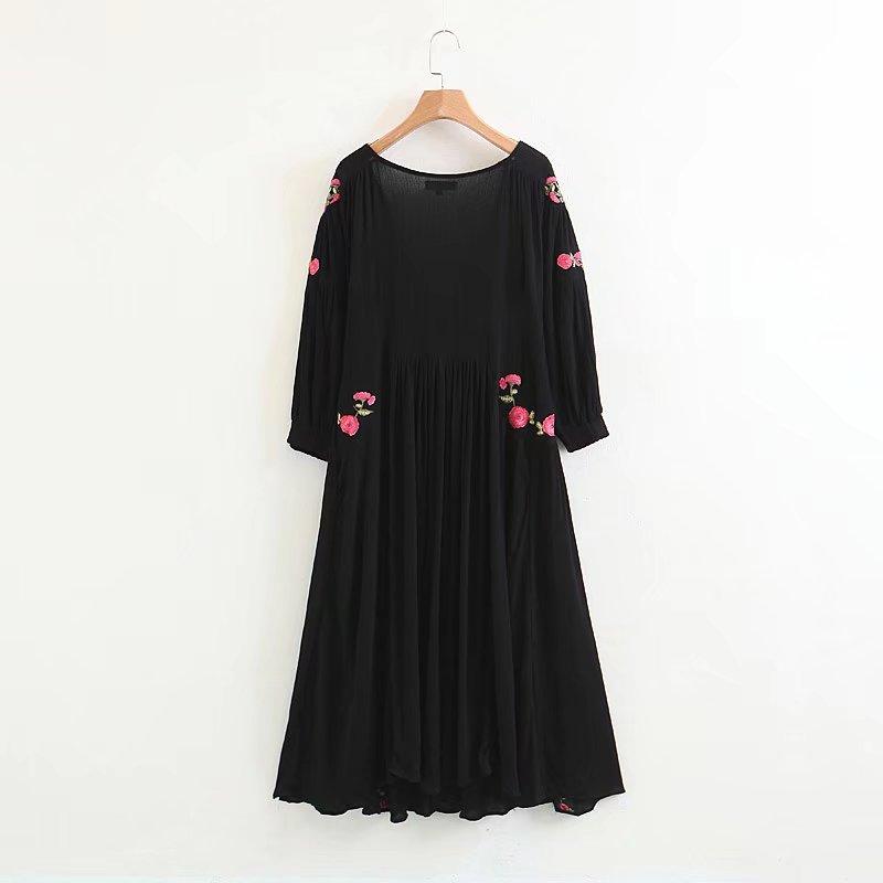 Embroidery Floral V-neck Split Ends Sexy Maxi