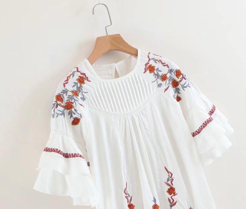 Embroidery Floral O-neck Summer Dress